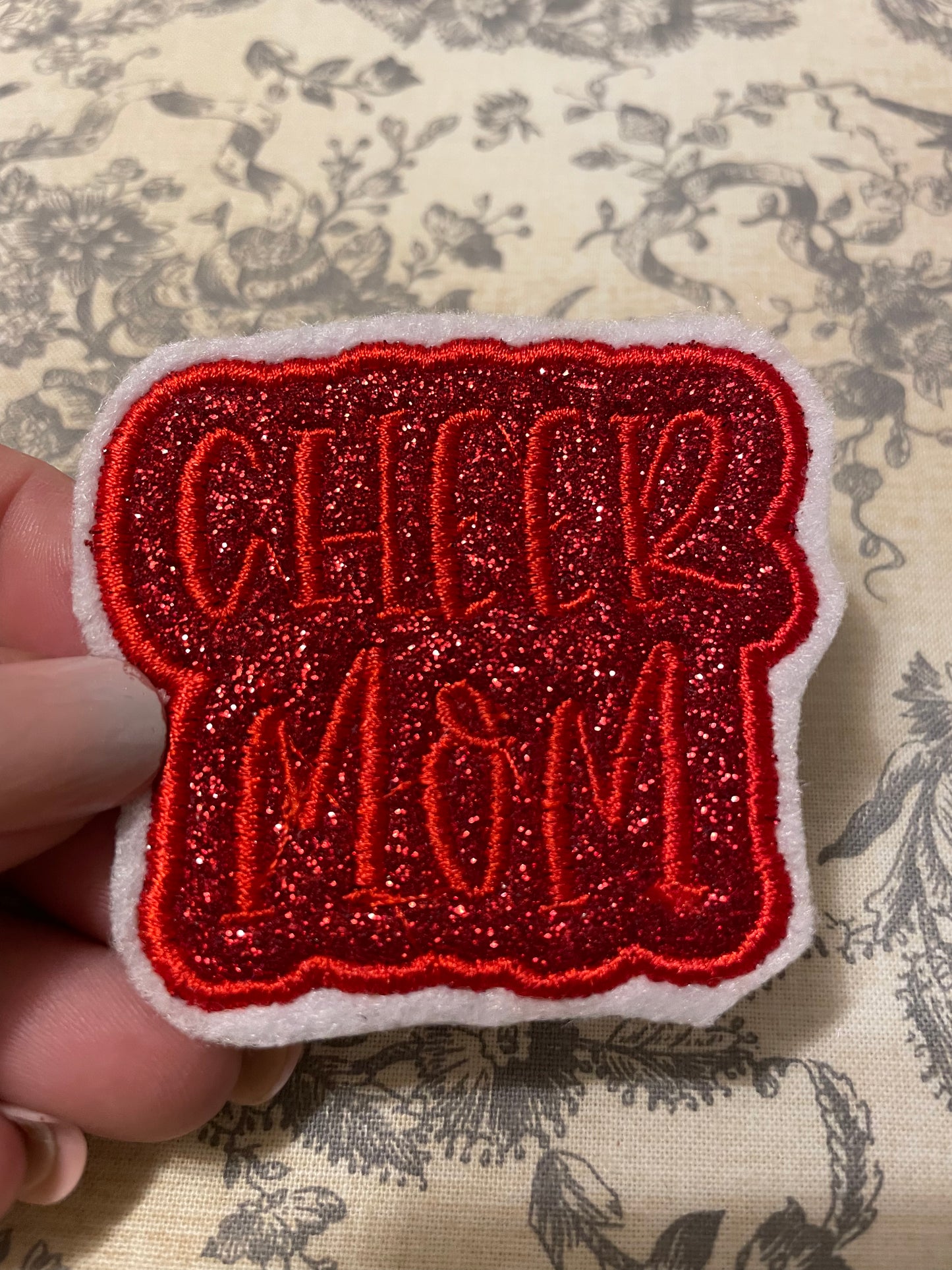 Glitter cheer Mom patch *** 7-10 TAT ***