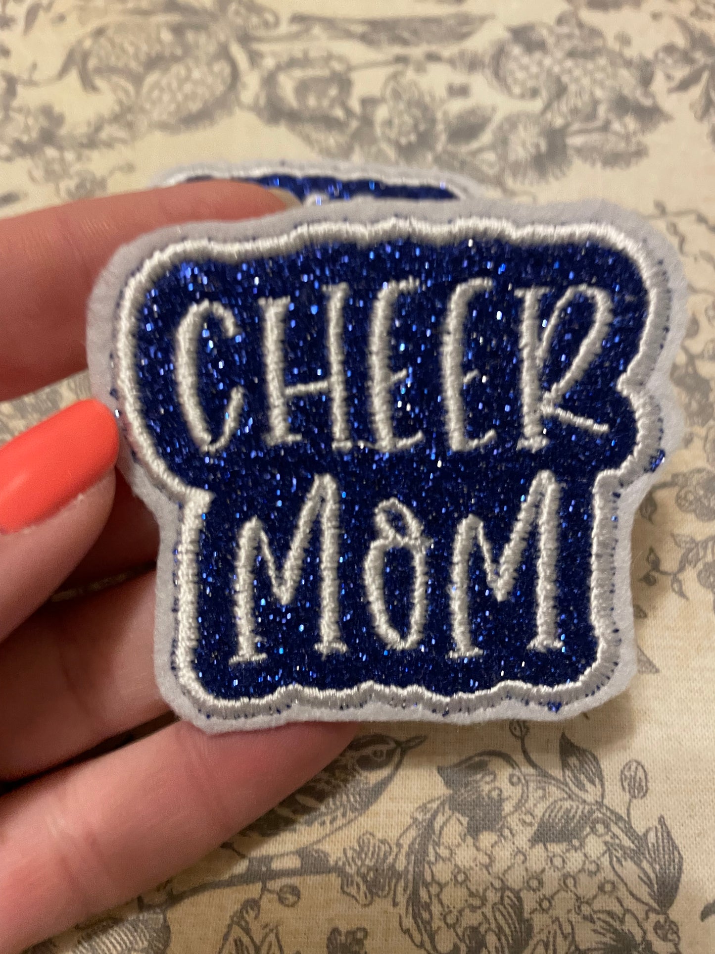 Glitter cheer Mom patch *** 7-10 TAT ***